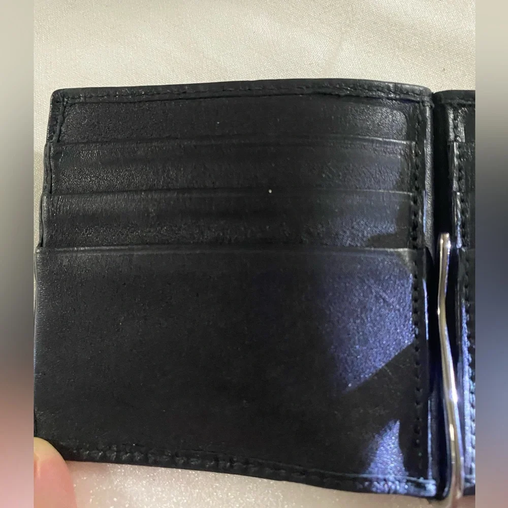 Gucci Black Leather Wallet with Money Clip Accessory - Picture 6 of 13